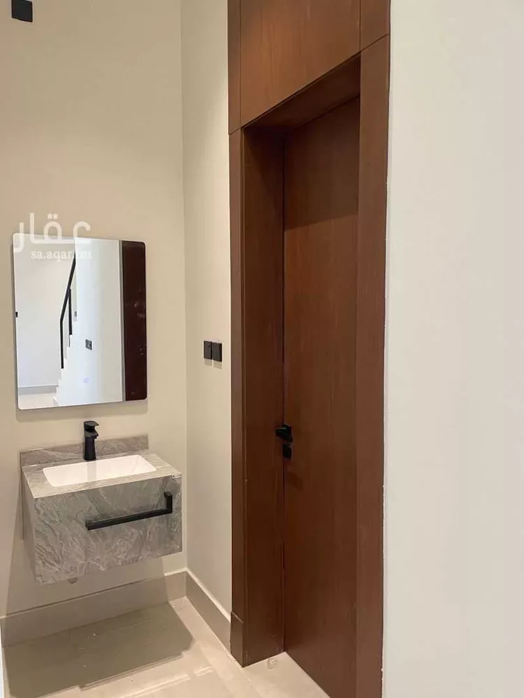 دور للبيع في شارع الطاهرة, حي ظهرة البديعة, مدينة الرياض, منطقة الرياض صورة 5