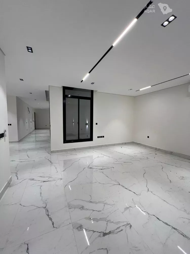 Floor for Sale in Riyadh Al Yasmin