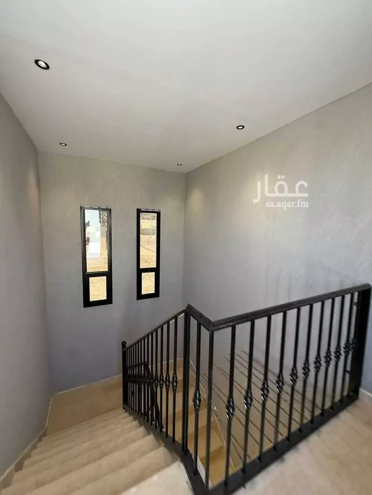 دور للبيع في شارع  البويطي, حي العزيزية, مدينة المدينة المنورة, منطقة المدينة المنورة 8