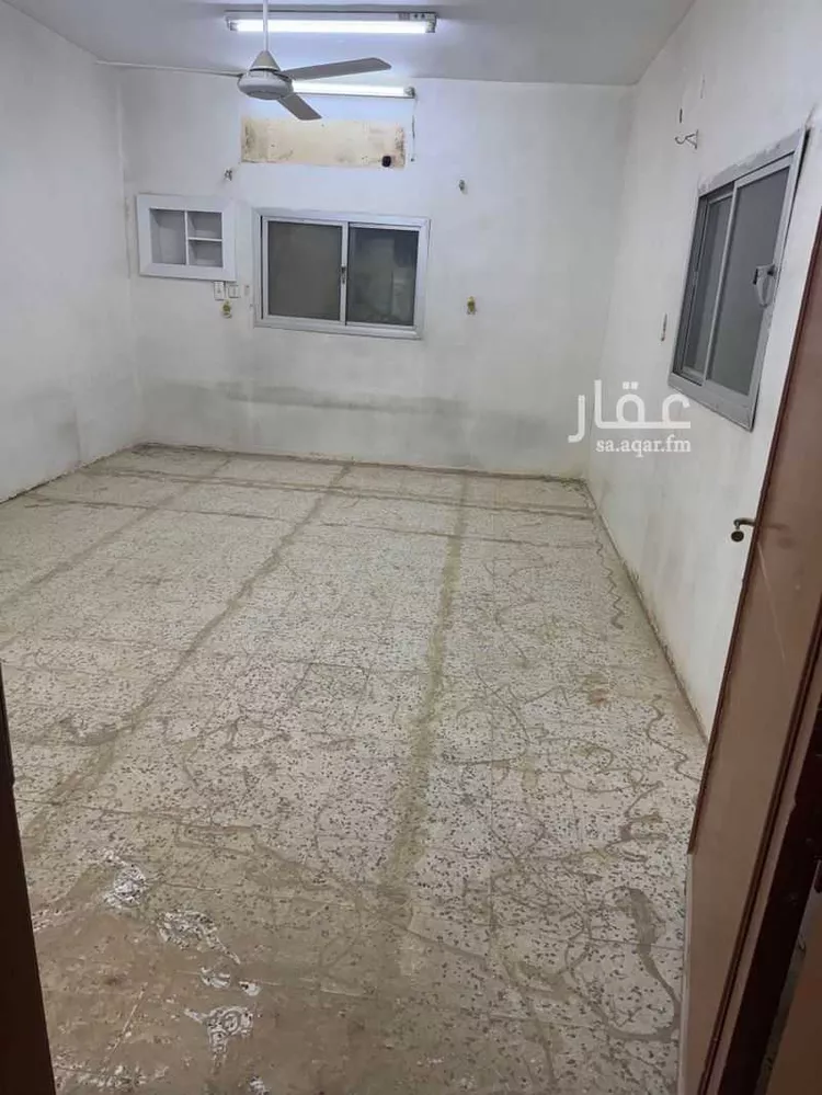 فيلا للبيع في شارع الأطواه, حي النظيم, مدينة الرياض, منطقة الرياض صورة 2