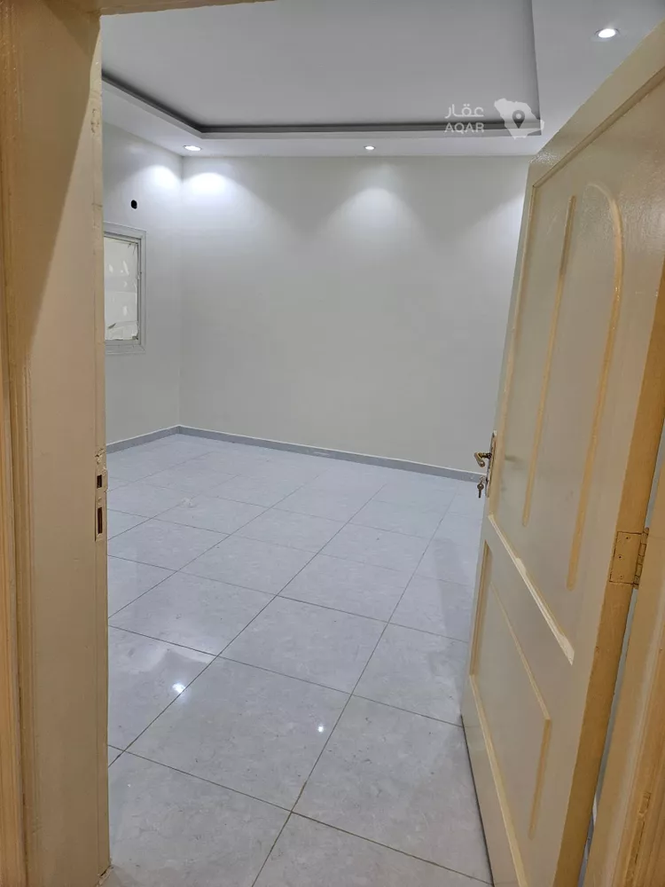 Apartment for Rent in Medina Shadhah 8
