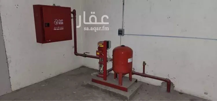 محل للإيجار في شارع علي بن محمد بن عبدالوهاب, حي الملز, مدينة الرياض, منطقة الرياض صورة 2