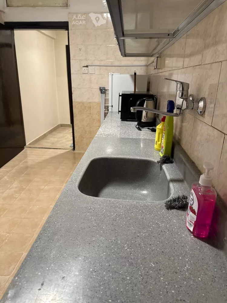 شقة للإيجار في شارع علي بن محمد بن عبدالوهاب, حي الملز, مدينة الرياض, منطقة الرياض 12