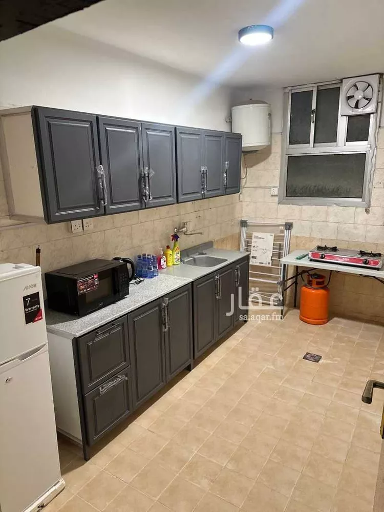 شقة للإيجار في شارع علي بن محمد بن عبدالوهاب, حي الملز, مدينة الرياض, منطقة الرياض