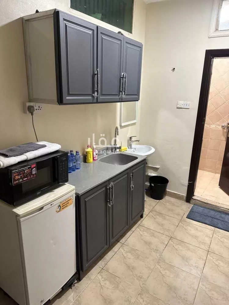 غرفة للإيجار في شارع سعود بن حمد آل داود ، حي الملز ، الرياض ، منطقة الرياض صورة 4