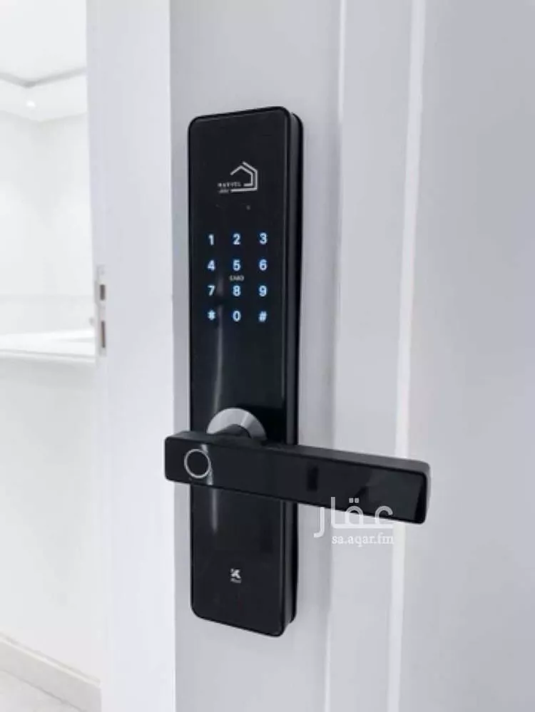 عمارة للبيع في شارع مقاتل بن سليمان, حي القيروان, مدينة الرياض, منطقة الرياض صورة 3