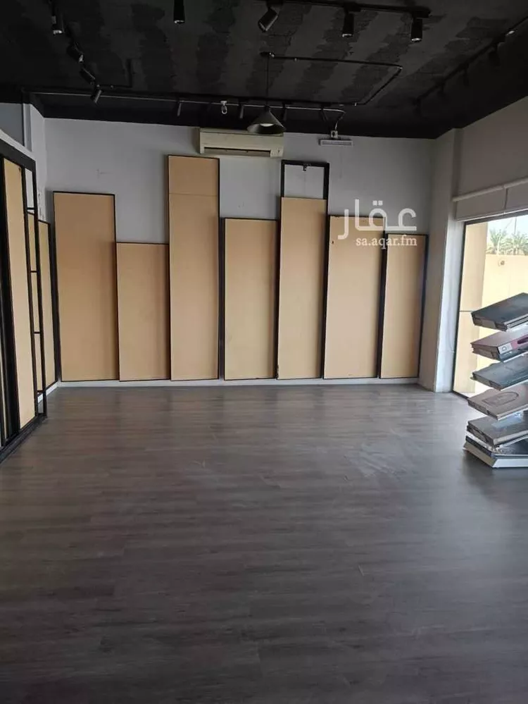 محل للإيجار في شارع ابي بكر الصديق الفرعي, حي النزهة, مدينة الرياض, منطقة الرياض صورة 4