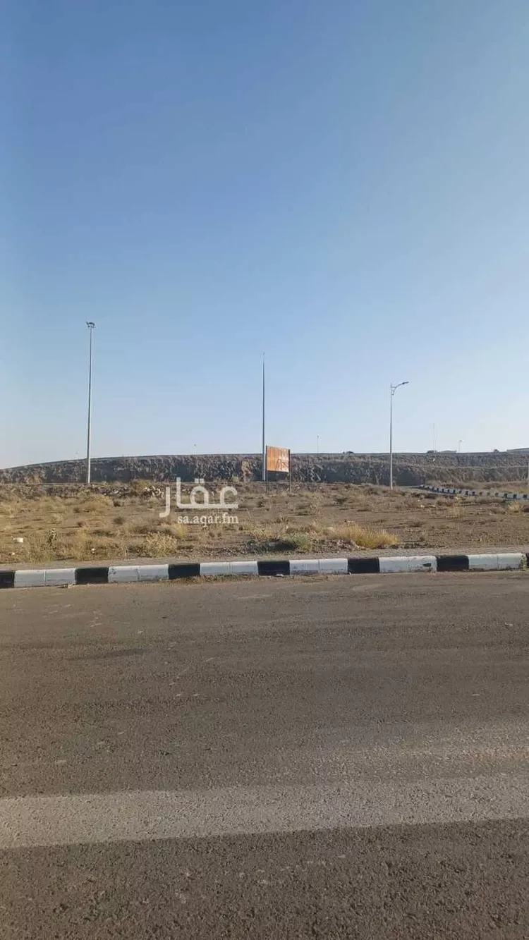 أرض للإيجار في شارع 21529527, حي العقيق, مدينة أبها, منطقة عسير
