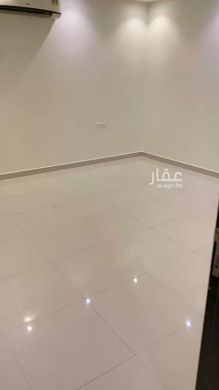 شقة للإيجار في شارع رقم 315, حي الملقا, مدينة الرياض, منطقة الرياض 12