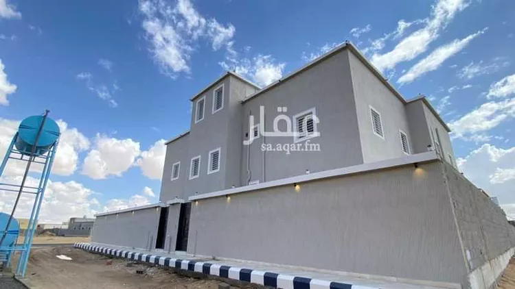 فيلا للبيع في شارع محمد الرميح, حي الروضة, مدينة نجران, منطقة نجران صورة 5