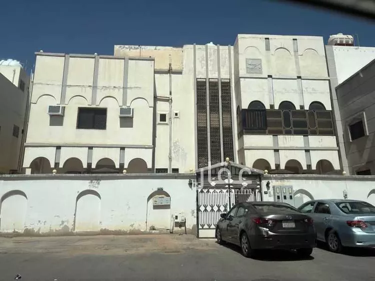 عمارة للبيع في شارع مجاهد بن جبير, حي القصواء, مدينة المدينة المنورة, منطقة المدينة المنورة