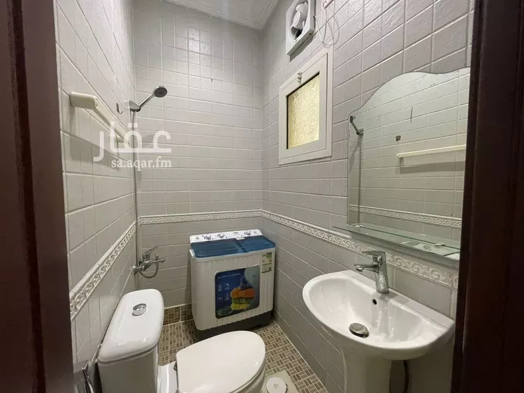 Apartment for Rent in Jeddah Al Hamra 7