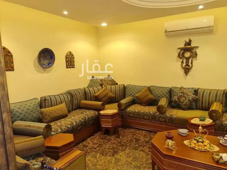 فيلا للبيع في شارع المضمار, حي الوادي, مدينة الرياض, منطقة الرياض صورة 3