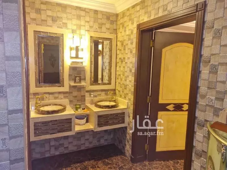 فيلا للبيع في شارع المضمار, حي الوادي, مدينة الرياض, منطقة الرياض 6
