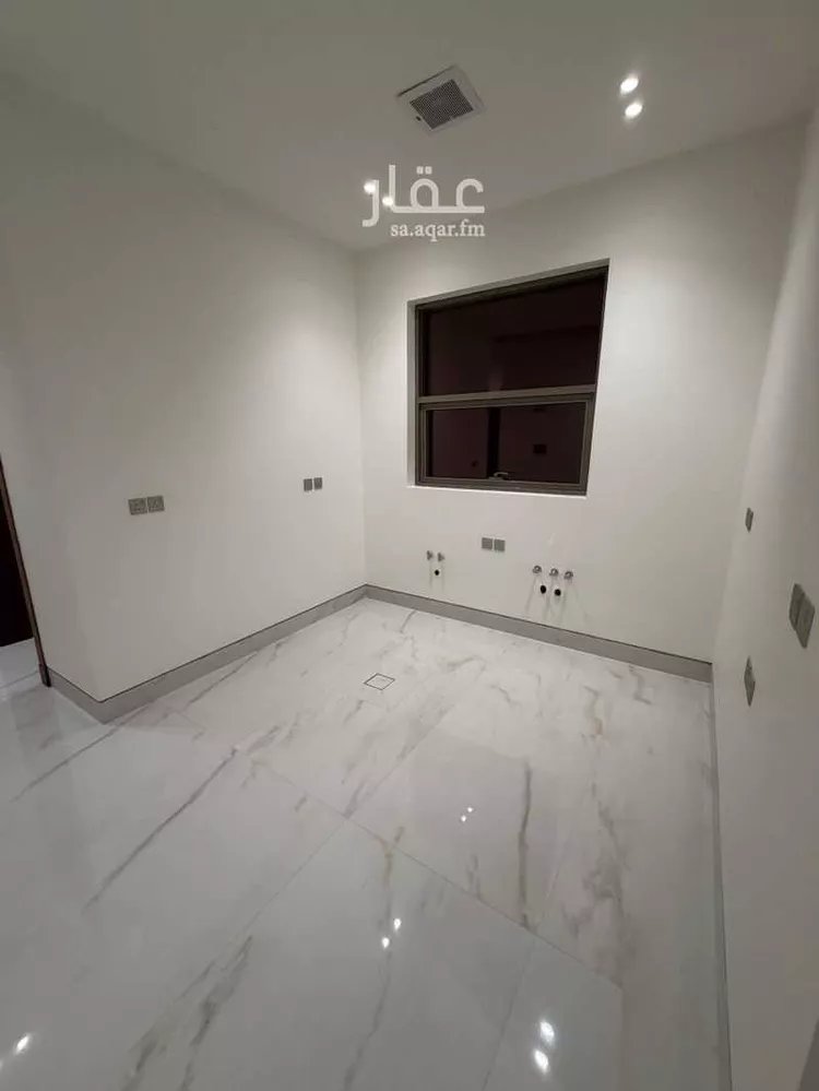 دور للبيع في شارع 126, حي النرجس, مدينة الرياض, منطقة الرياض صورة 4
