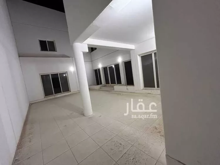 فيلا للإيجار في شارع أحمد بن قطرب ، حي الفاروق ، الرياض ، منطقة الرياض صورة 2