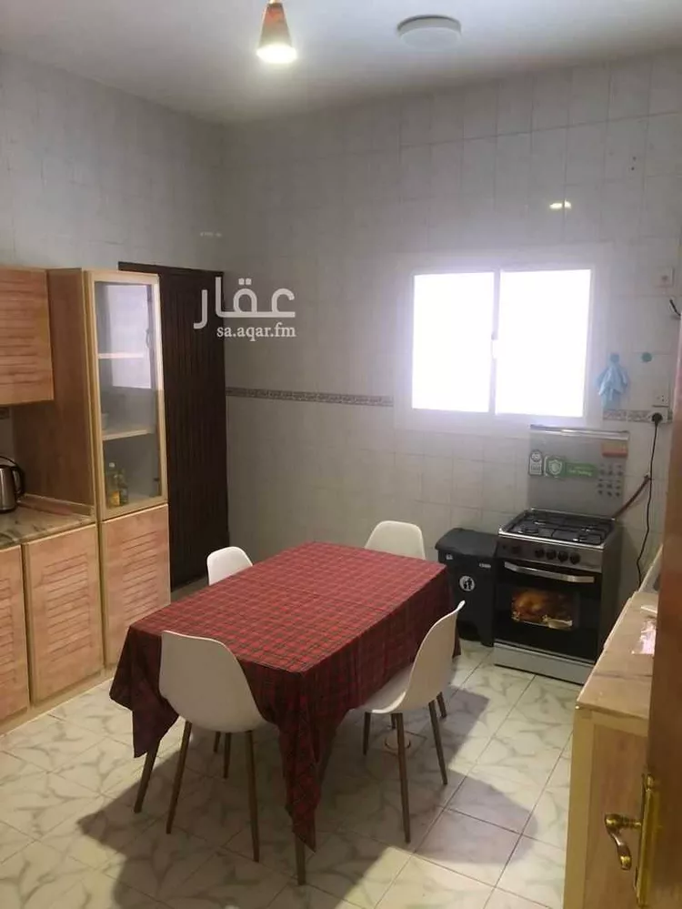 عمارة للبيع في شارع عين الحواس, حي البديع, مدينة ابها, منطقة عسير صورة 4