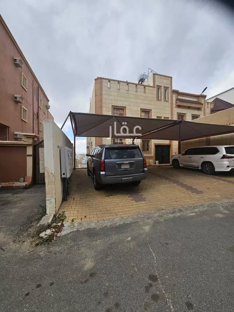 شقة للإيجار في شارع مازن بن شيبان, حي المروج, مدينة أبها, منطقة عسير