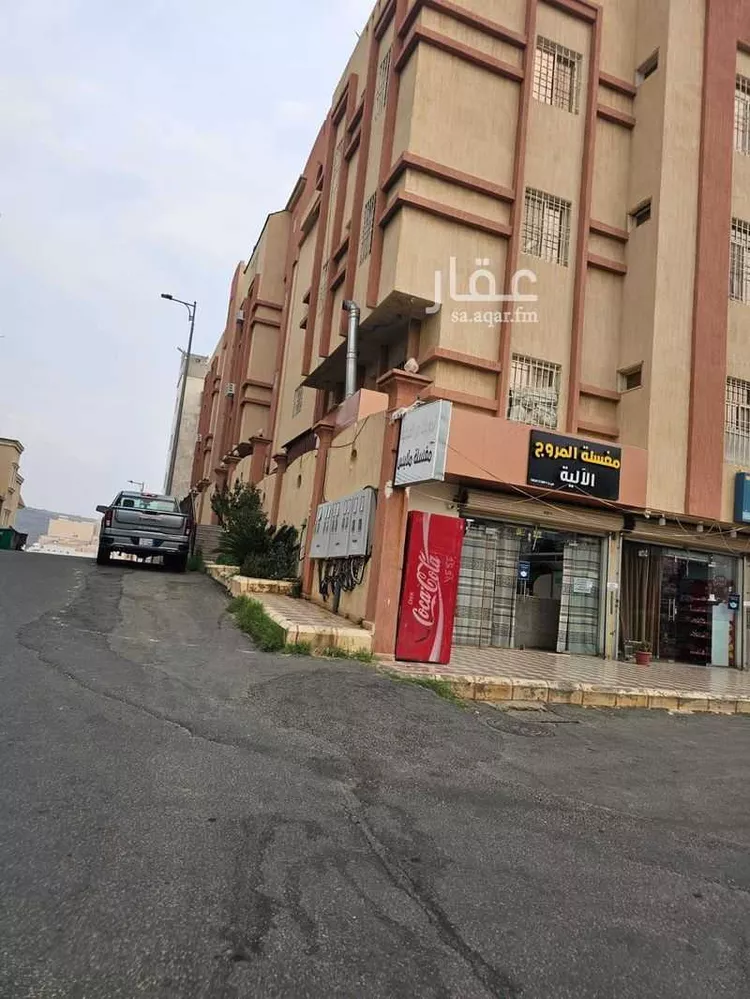 شقة للإيجار في شارع ممر الرامه, حي المروج, مدينة ابها, منطقة عسير