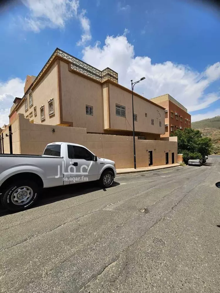 شقة للإيجار في شارع عتيبة بن غزوان, حي المروج, مدينة أبها, منطقة عسير
