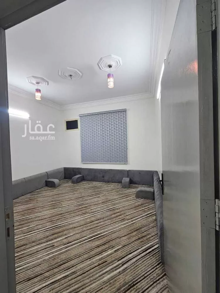 شقة للإيجار في شارع زهرة, حي المروج, مدينة أبها, منطقة عسير صورة 4