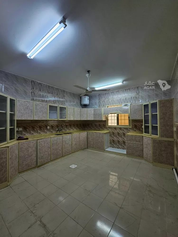 شقة للإيجار في شارع نواكشوط, حي النسيم, مدينة أبها, منطقة عسير 6