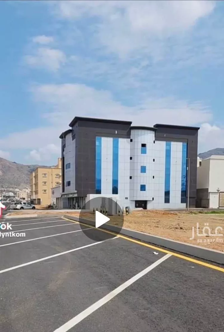 عمارة للإيجار في شارع اليمامة, حي الفيصلية, مدينة المجاردة, منطقة عسير صورة 2