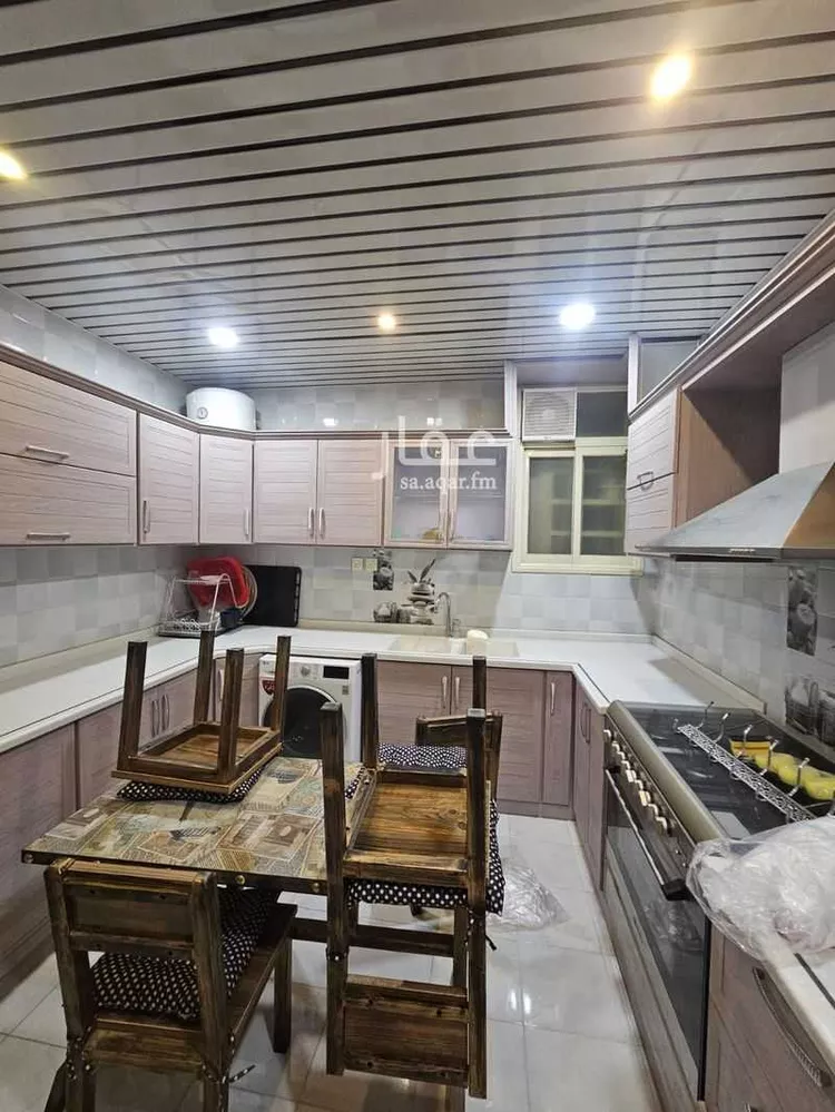 شقة للبيع في شارع عراك الغفاري, حي المروج, مدينة ابها, منطقة عسير صورة 5