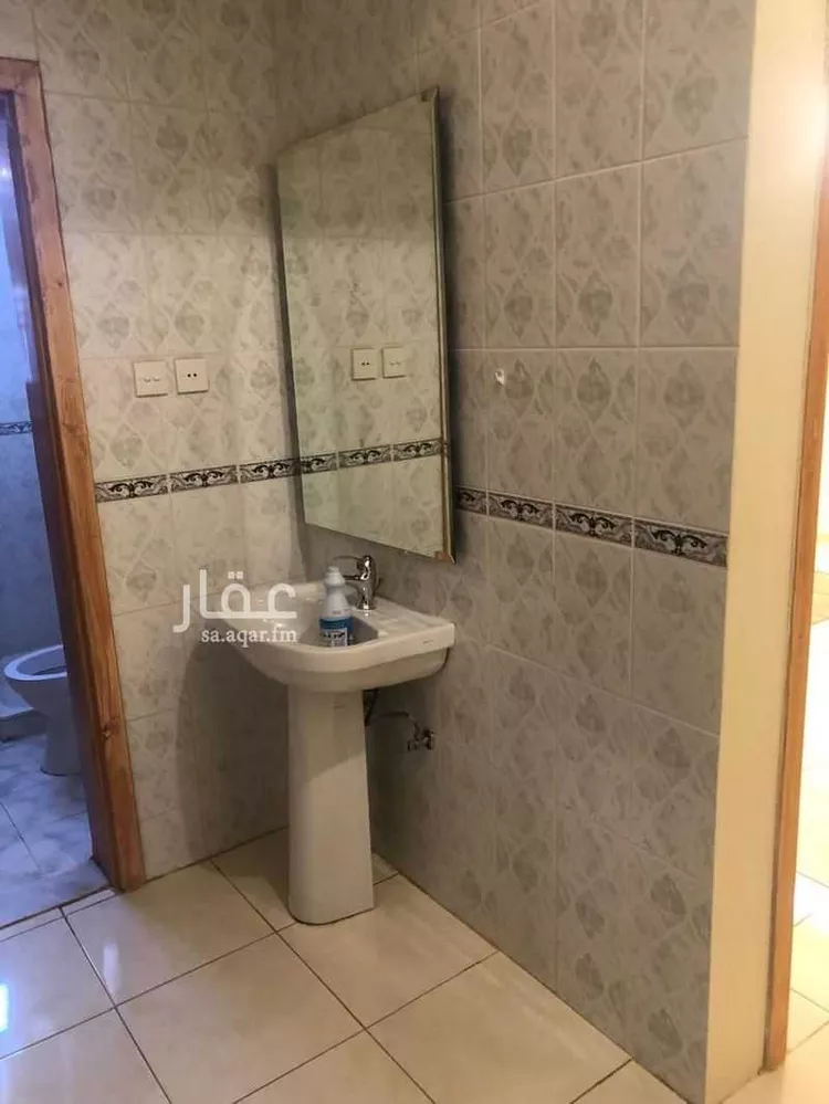 عمارة للبيع في شارع عين الحواس, حي البديع, مدينة ابها, منطقة عسير صورة 5