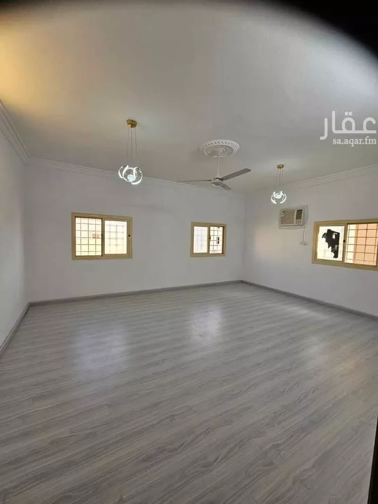 شقة للإيجار في شارع عراك الغفاري, حي المروج, مدينة ابها, منطقة عسير صورة 2