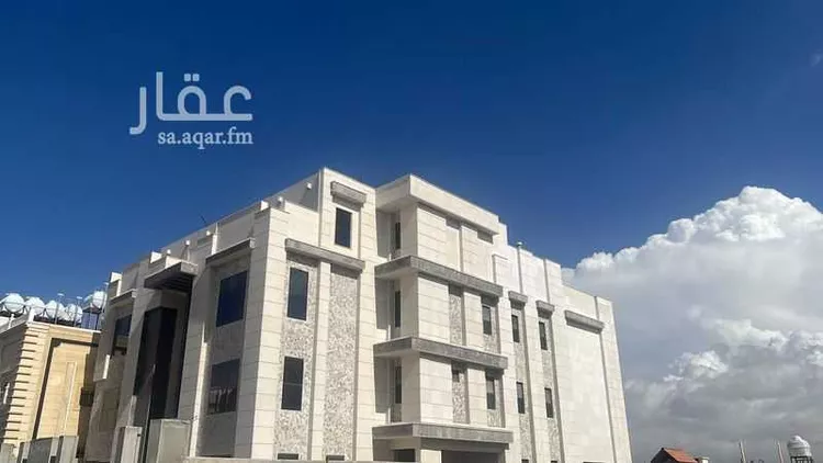 عمارة للبيع في شارع  شارع الصدرة, حي الشرقية, مدينة أبها, منطقة عسير صورة 3