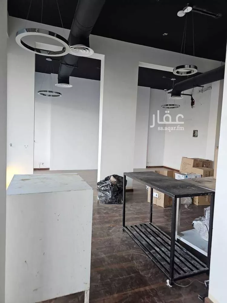 محل للإيجار في شارع طريق مكة المكرمة, حي المنتزة, مدينة أبها, منطقة عسير صورة 5