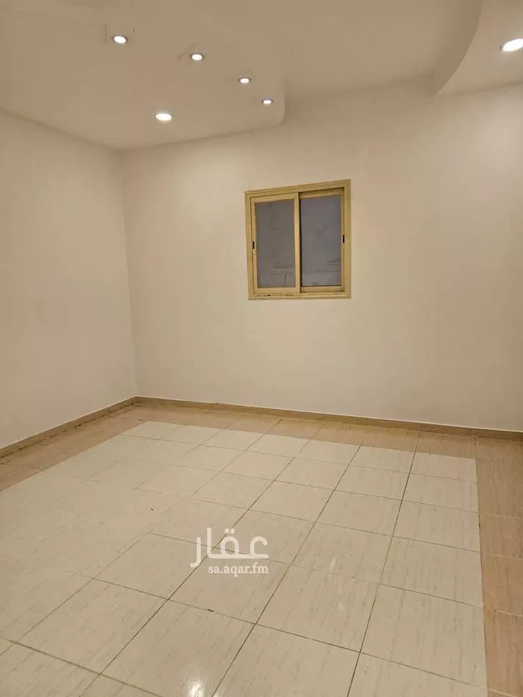 شقة للإيجار في شارع شارع وائل بن حجر, حي الصفاء, مدينة ابها, منطقة عسير صورة 2