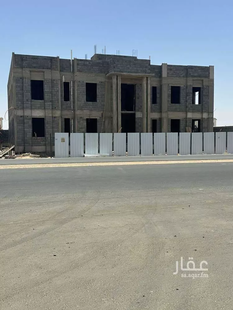 عمارة للبيع في شارع بن الانصارى, حي الروضة, مدينة نجران, منطقة نجران صورة 2