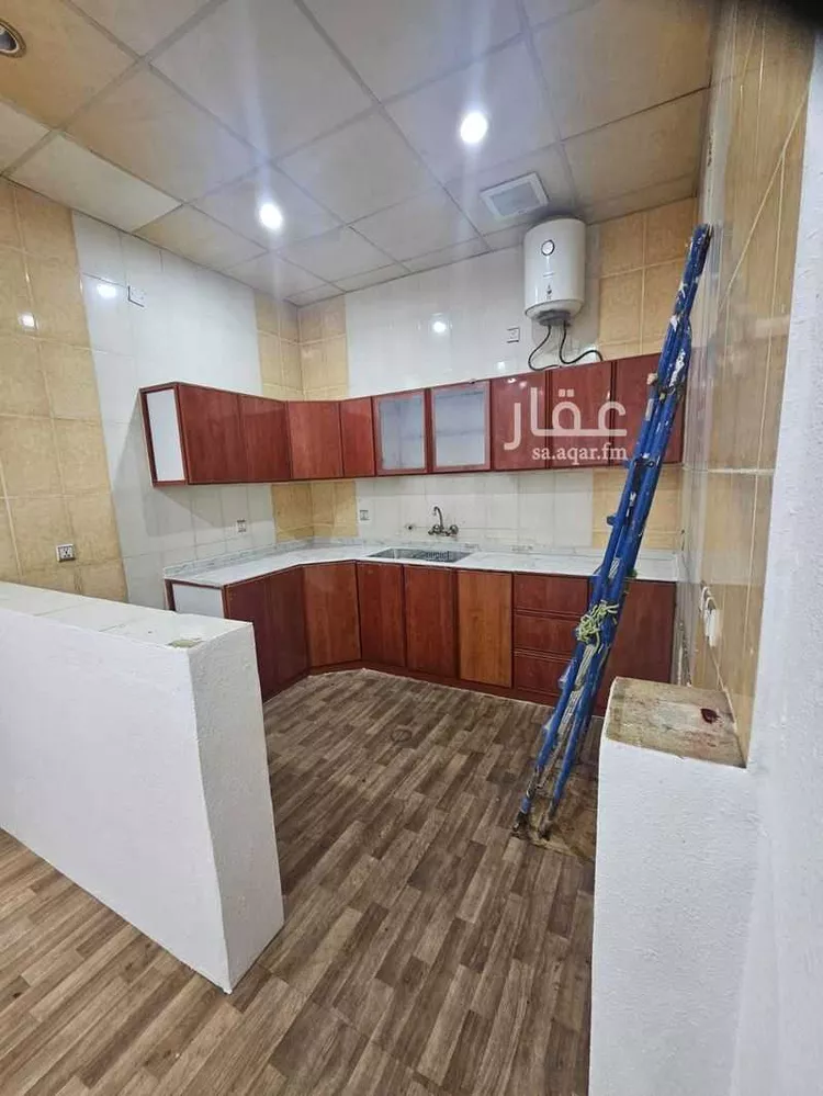 شقة للإيجار في شارع مازن بن شيبان, حي المروج, مدينة أبها, منطقة عسير صورة 4