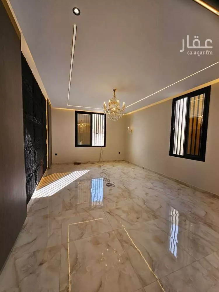 فيلا للبيع في شارع الخيالة, حي القري, مدينة أبها, منطقة عسير صورة 4