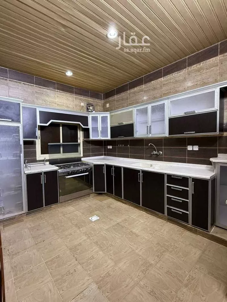 شقة للإيجار في شارع شارع سعد بن ابي وقاص, حي المروج, مدينة ابها, منطقة عسير صورة 5