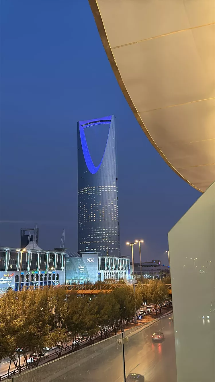 شقة للإيجار في شارع طريق الملك فهد, حي الرحمانية, مدينة الرياض, منطقة الرياض 17