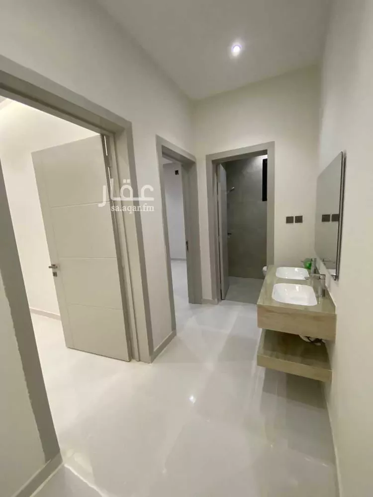 Floor for Sale in Riyadh Ash Sharq 6