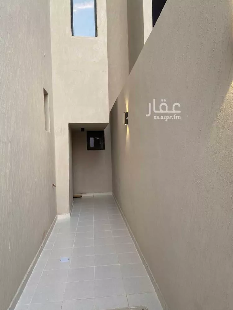 Floor for Sale in Riyadh Ash Sharq 13