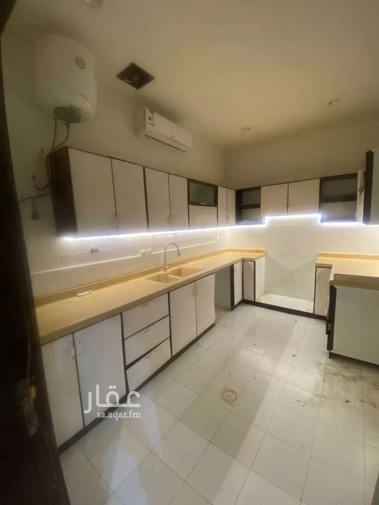 شقة للإيجار في شارع أحمد بن محمد البصري, حي العارض, مدينة الرياض, منطقة الرياض صورة 4