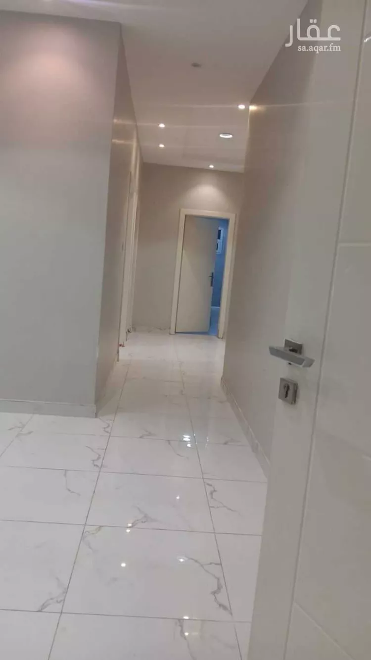 عمارة للإيجار في شارع محمد الحليبي, حي العارض, مدينة الرياض, منطقة الرياض صورة 2