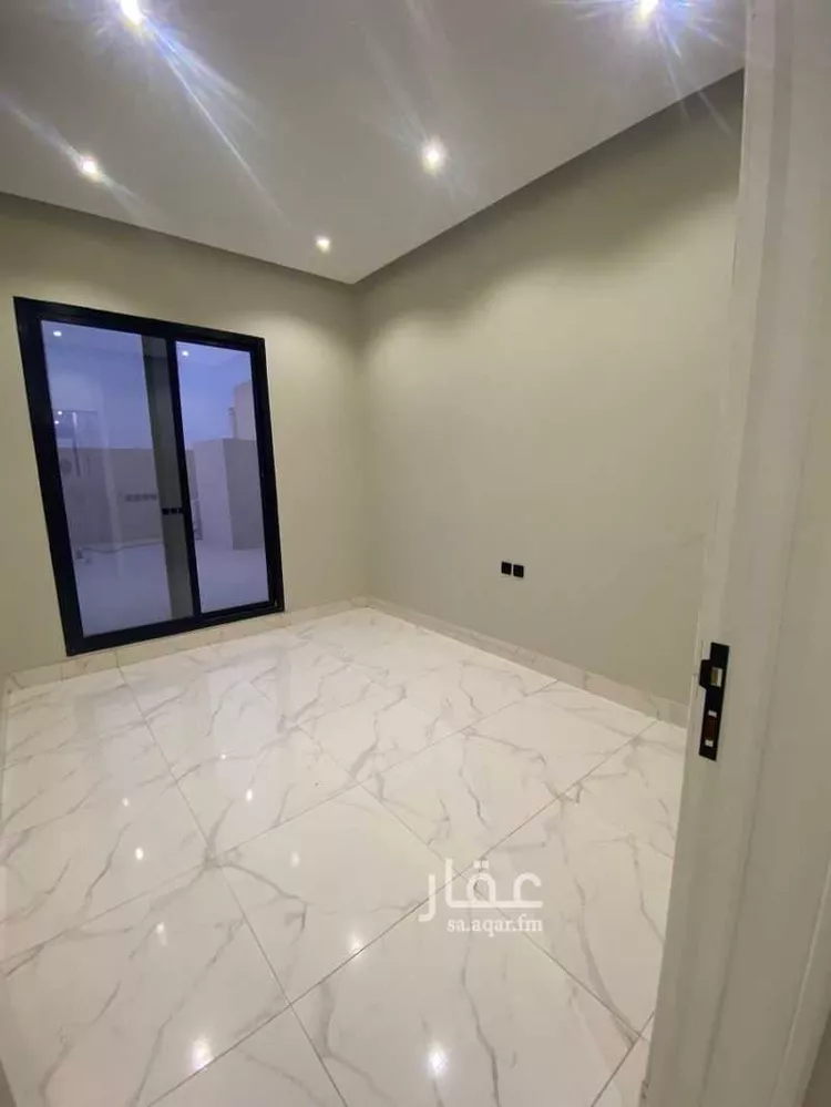 شقة للبيع في شارع جلال الدين بن محمد الطبري, حي العارض, مدينة الرياض, منطقة الرياض صورة 4