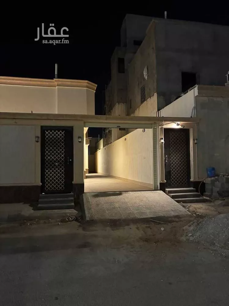 Floor for Rent in Al Muzahimiyah Ghirnatah