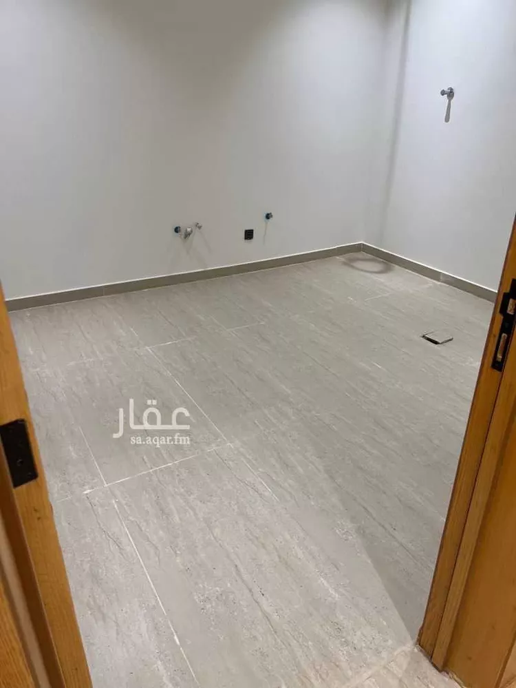 دور للبيع في شارع عبدالله المطرودي, حي الزهرة, مدينة الرياض, منطقة الرياض 7