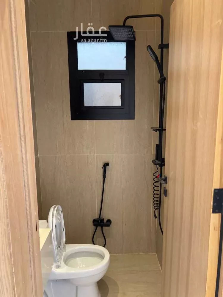 فيلا للبيع في شارع مسعود بن سارية, حي الزهرة, مدينة الرياض, منطقة الرياض صورة 5