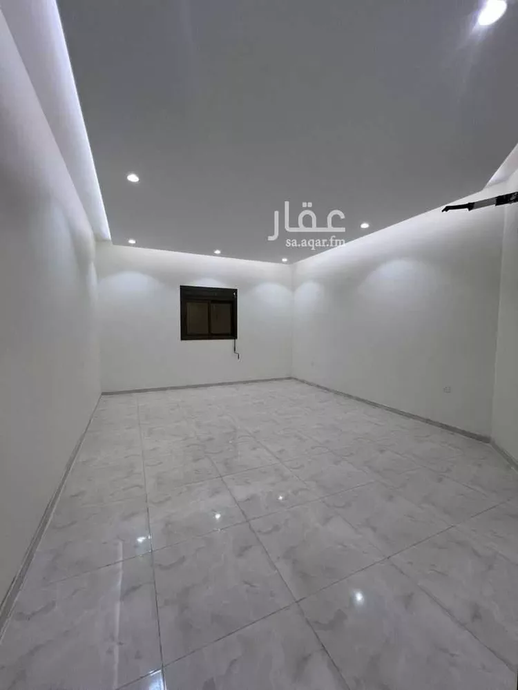 فيلا للبيع في شارع عبدالله ابن القاسم, حي الفلاح, مدينة جدة, منطقة مكة المكرمة صورة 4
