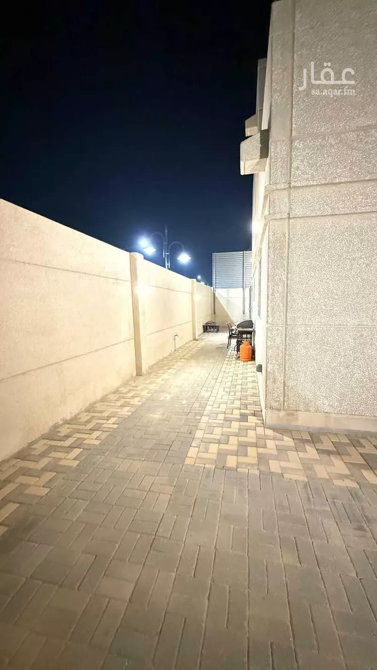 فيلا للبيع في شارع طريق العاذر, حي المطرفية, مدينة مدينه الجبيل الصناعيه, المنطقة الشرقية 7