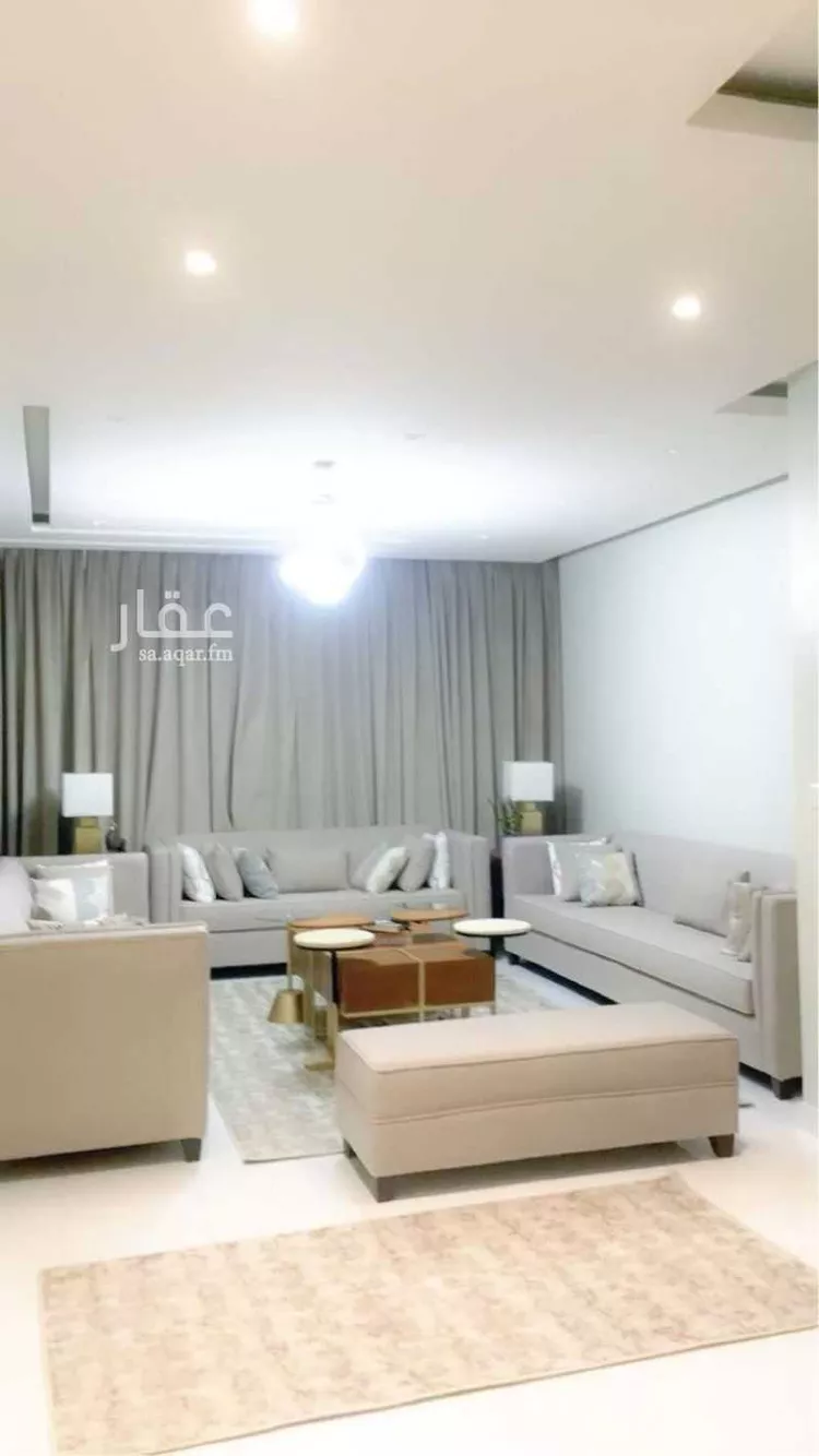 فيلا للبيع في شارع طريق العاذر, حي المطرفية, مدينة مدينه الجبيل الصناعيه, المنطقة الشرقية 8