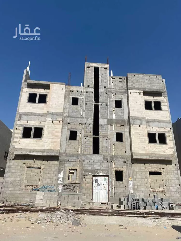 عمارة للبيع في شارع 12د ، حي الرضا ، تاروت ، القطيف